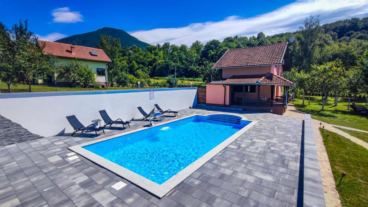 Holiday Home Emir Racic Exterior foto